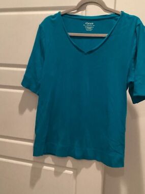Chico's Teal V-Neck Short Sleeve Tee